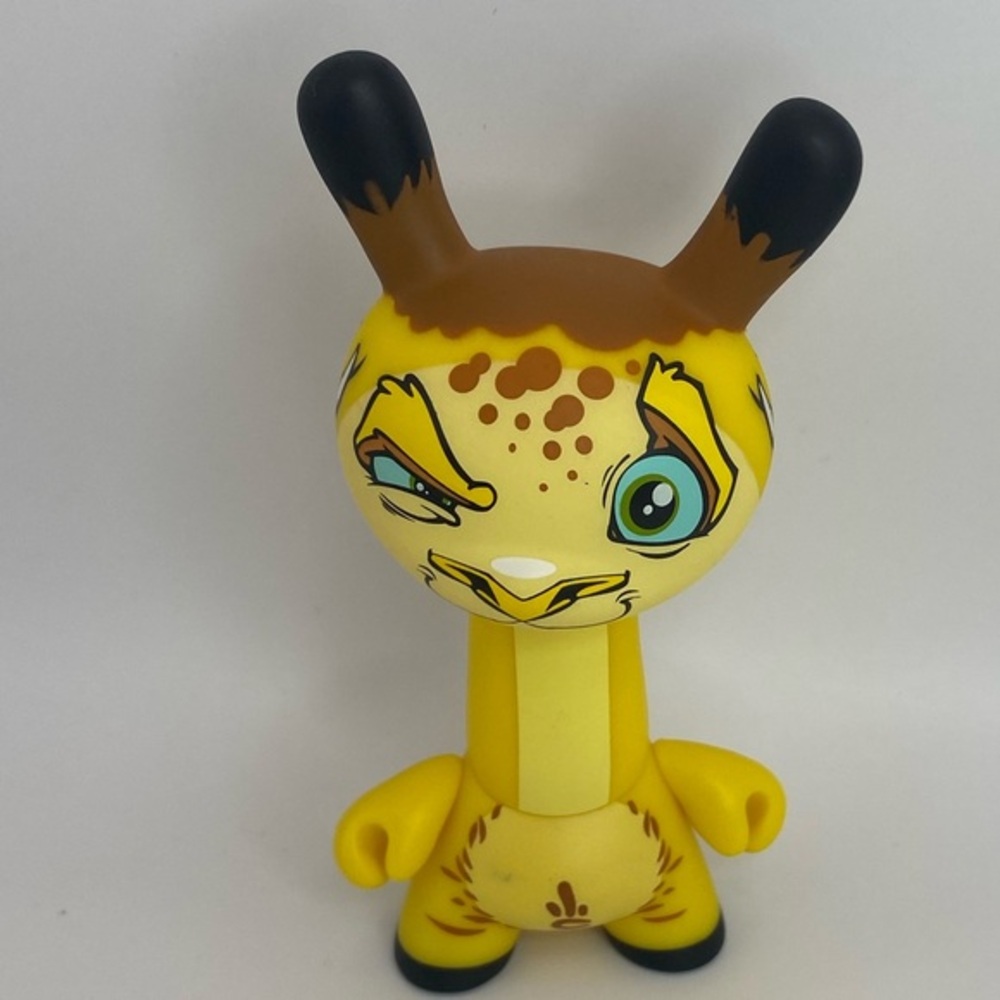 Kidrobot - 2012 Dunny Series D. Ross Scribe Giraffe rare collection NWOT